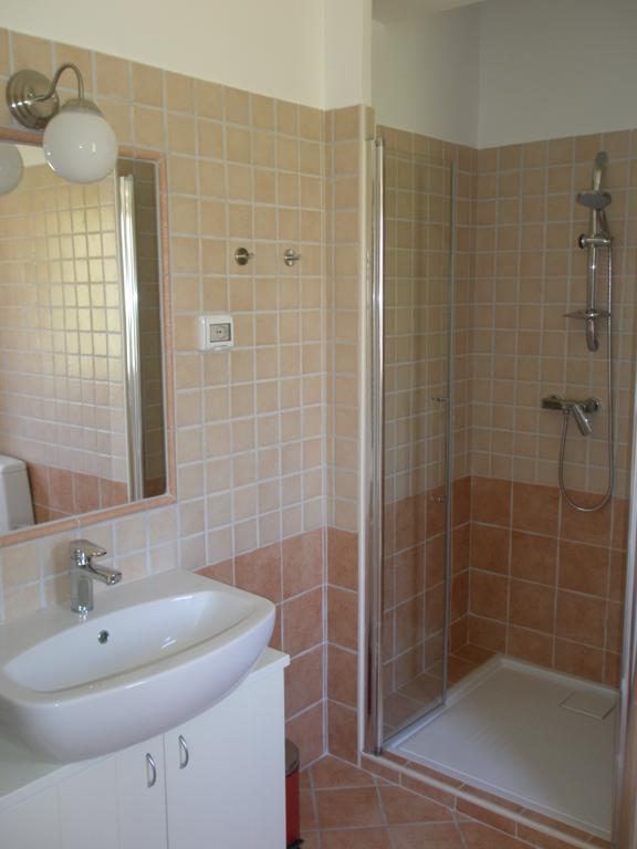 Apartments Athos Rabac Room photo