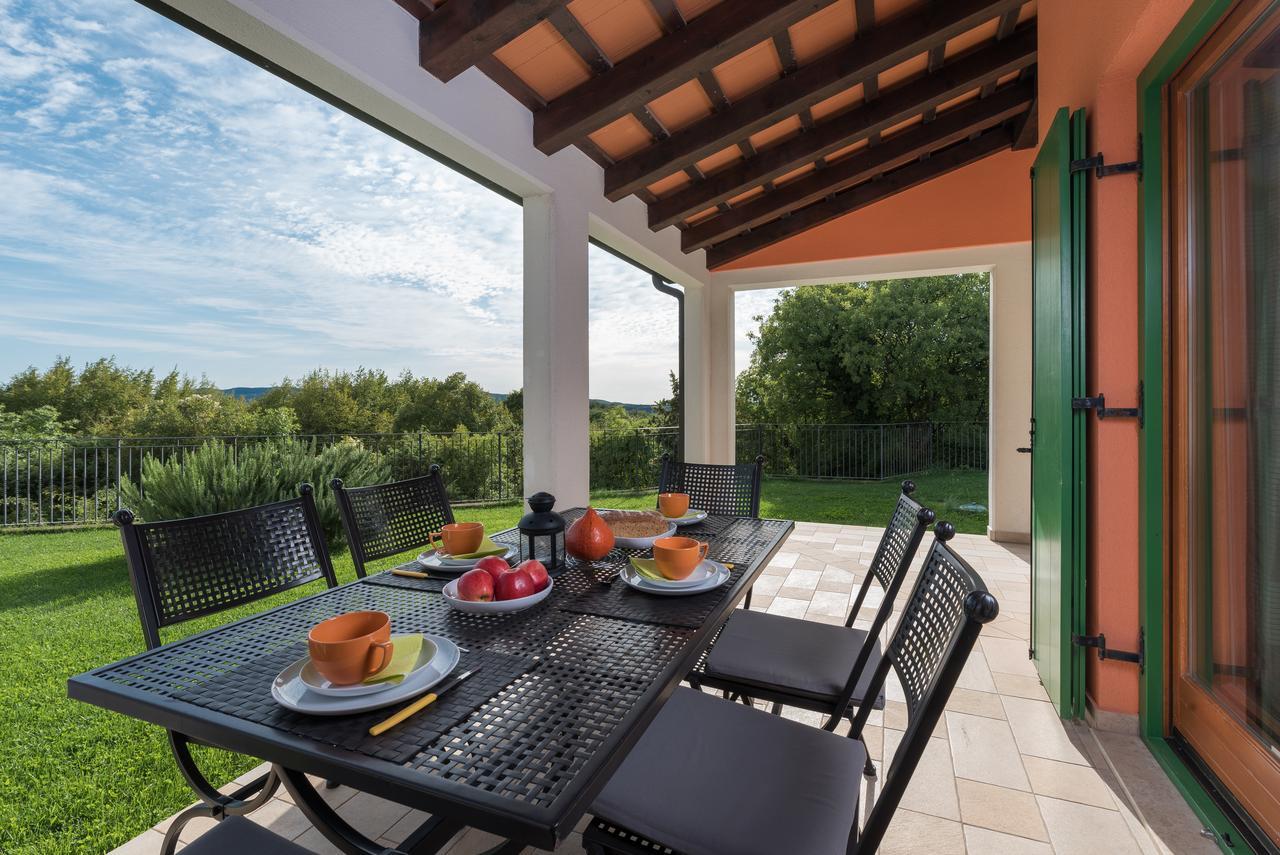 Apartments Athos Rabac Exterior photo